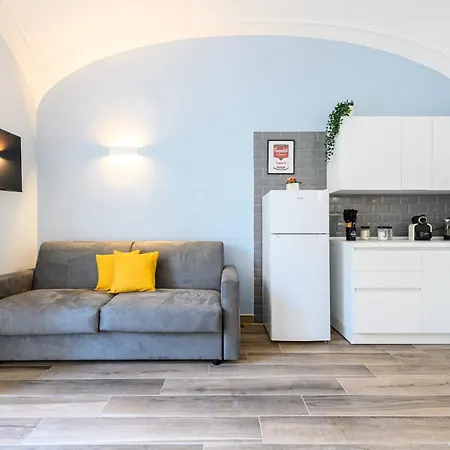 Santa Teresa Degli Scalzi 118 Apartamento Nápoles